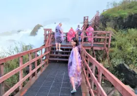 Weekend Trip to Niagara Falls: Must-Try Activities!